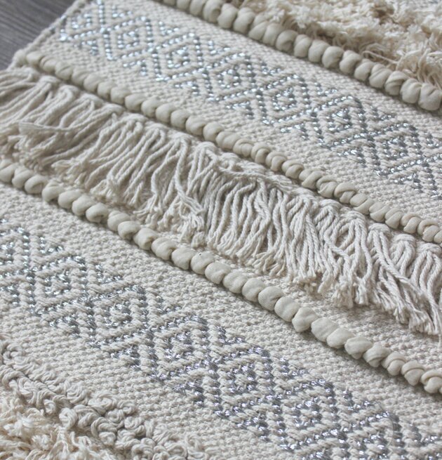 Boho Matta Natur/Silver från Majas Cottage med silverinslag