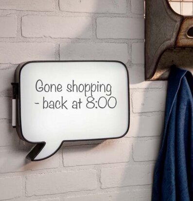 LED Message Board från Americana Classic Vintage i talbubblan