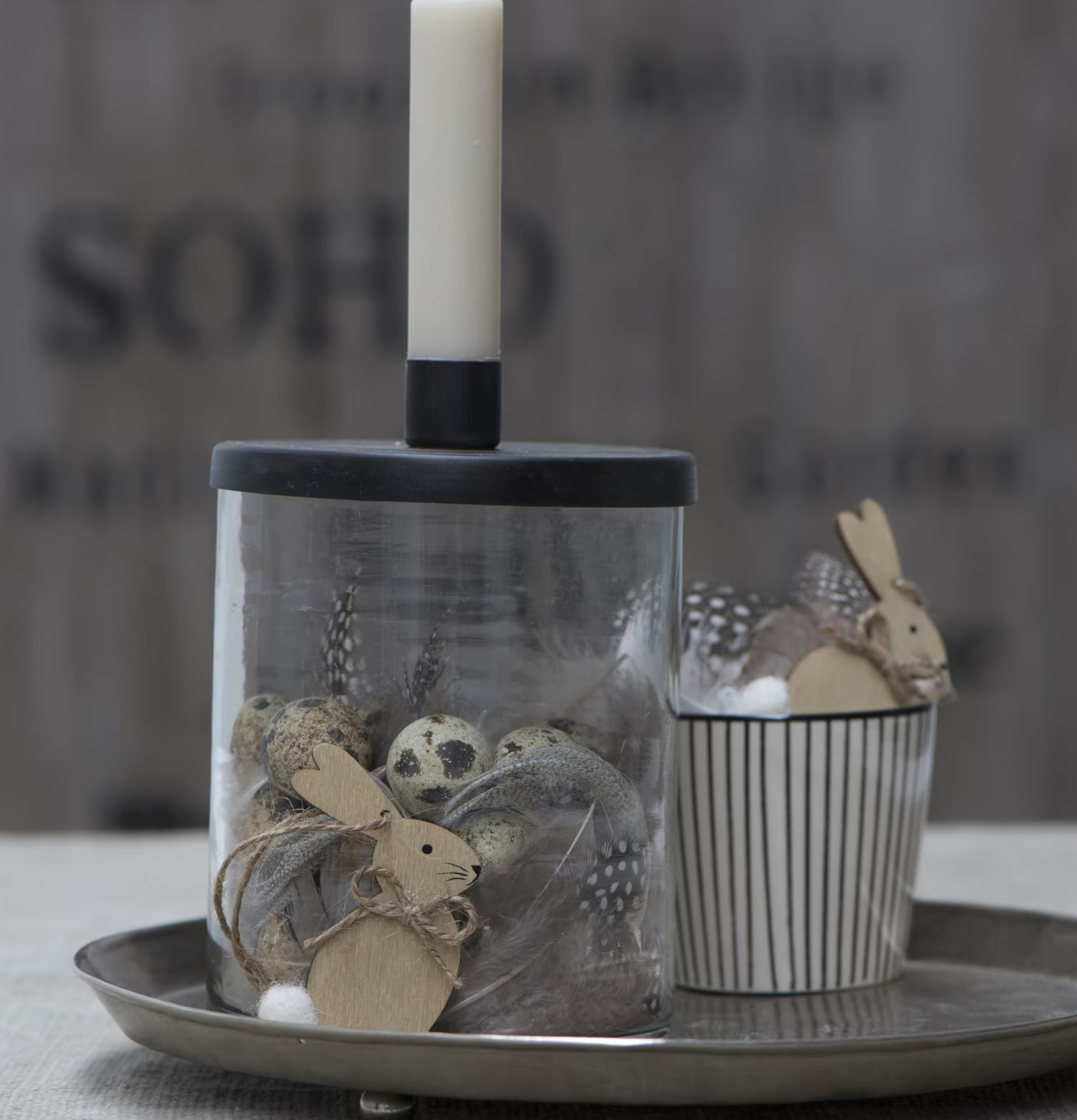Ljusstake Glasburk från IB Laursen med påskdekorationer