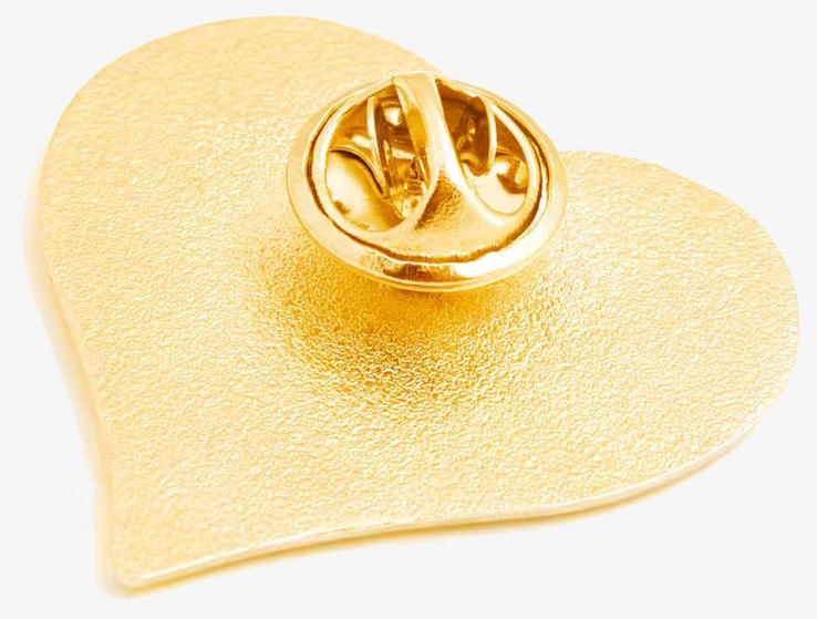 Reflex Pins Guld från Firefly med hjärtformad design