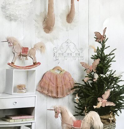 Ballerina Mix från A Lot Decoration i ett drömskt barnrum