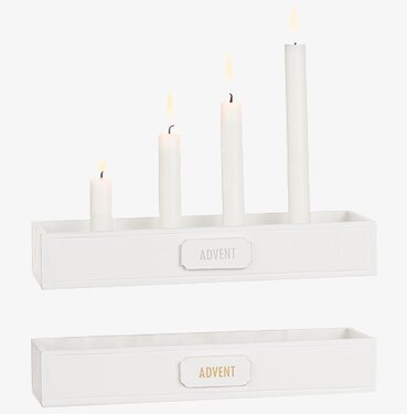 Ljusstake Advent från Different Design i vit rektangulär form