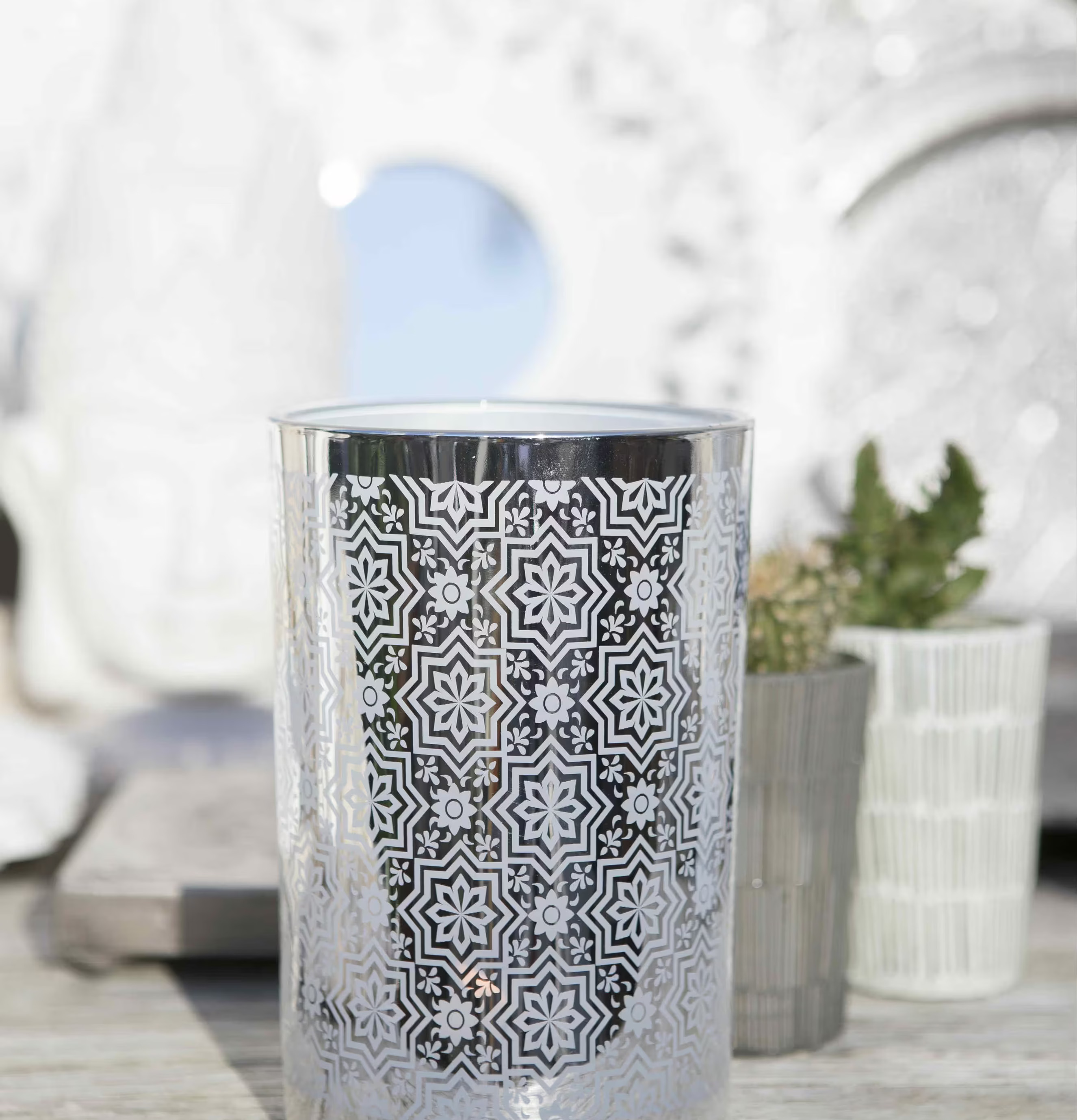 Maroccan Silver - Majas Cottage, elegant ljuspuckel i glas