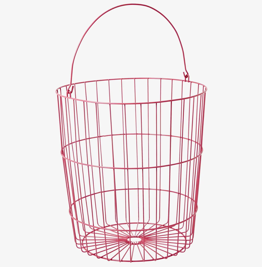 Trådkorg Fuschia från Rice, en färgstark och praktisk korg