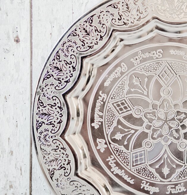 Metallfat Spirit Ø 40 cm från Majas Cottage med gravyrer