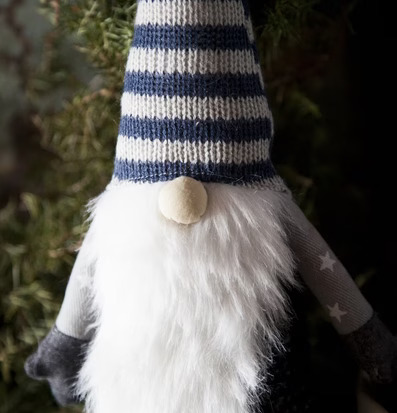 Tomte Verner Grå/Blå från Storefactory med stickad luva