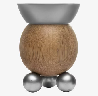 Oval Oak Ljusstake från Sagaform i ekträ och metall