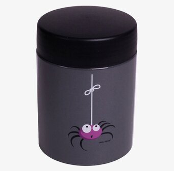 Mattermos Barn från Carl Oscar med tecknad spindeldesign