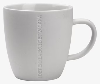 Mugg Stengods Grå från Ernst med präglad text och handtag