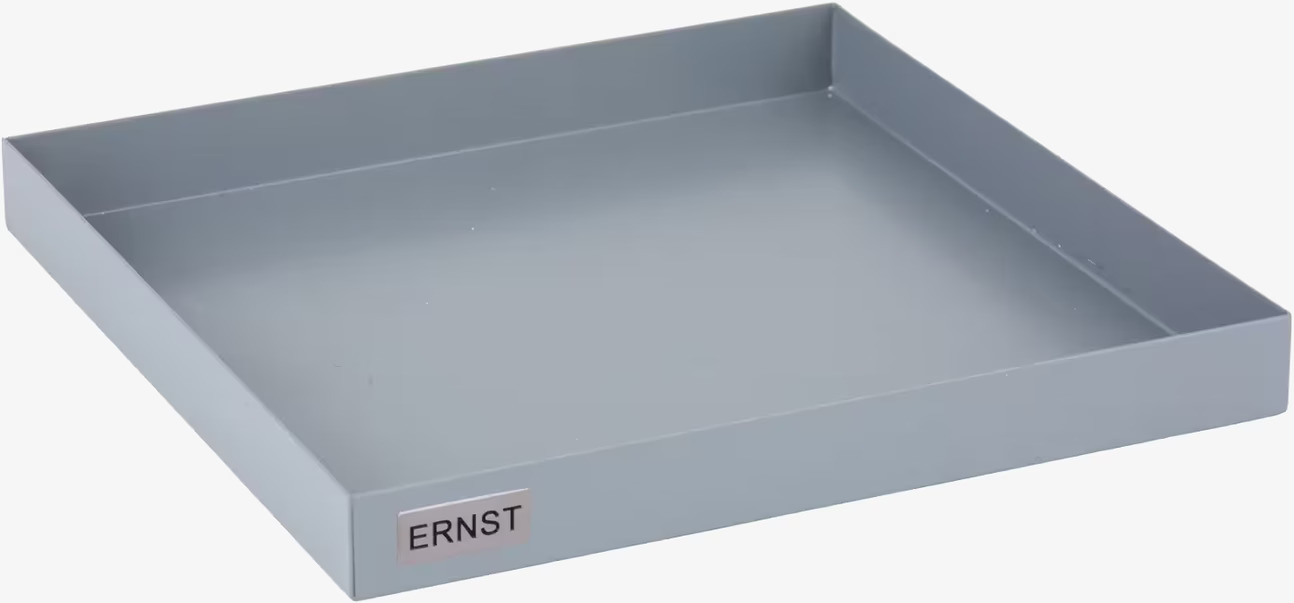 Ljustråg Grå från Ernst i metall, fyrkantig och stilren