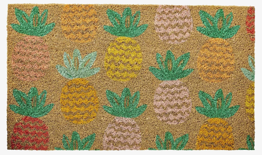 Dörrmatta Pineapple från Rice med färgglada ananasmönster