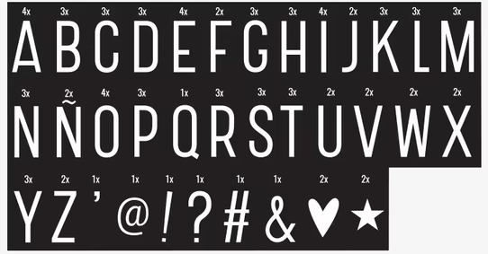 Letter Set Monochrome från A Little Lovely Company i svartvitt