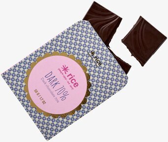 Chokladkaka - RICE från Rice i blå förpackning med blommor
